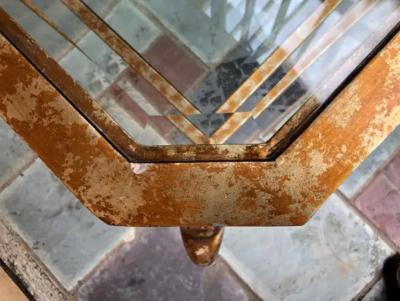 Marge Carson Magnificent Marge Carson Large Gold Griffon Leg Regency Glass Top Coffee Table