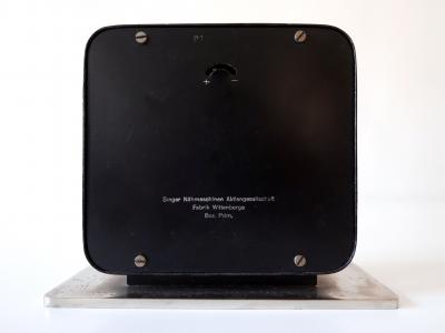 Marianne Brandt Bauhaus Table or Desk Clock by Marianne Brandt for Ruppelwerk Gotha Germany 1932