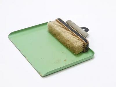 Marianne Brandt Marianne Brandt Avantgarde Bauhaus Mignon Table Brush Dustpan Set 1930s