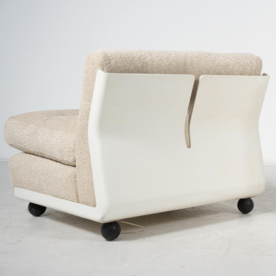 Mario Bellini Mid Century Modern Pair of Amanta Armchairs by Mario Bellini 1960s