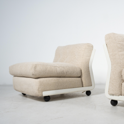 Mario Bellini Mid Century Modern Pair of Amanta Armchairs by Mario Bellini 1960s