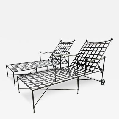 Mario Papperzini Pair of Patinated Iron Chaise Lounges by Mario Papperzini for Salterini