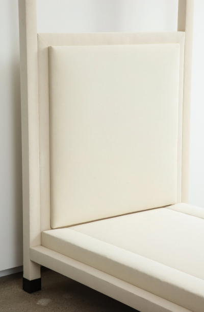 Mark Cunningham MARK FOUR POSTER BED