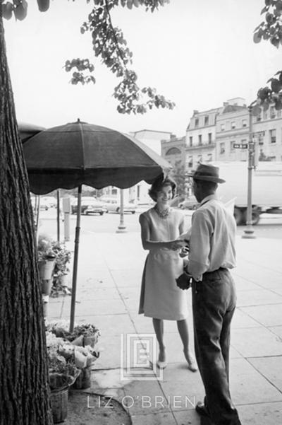 Mark Shaw Kennedy Jackie Outside Flower Shop 1959