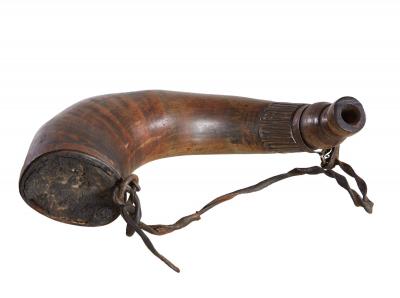 Massive Colonial Powder Horn