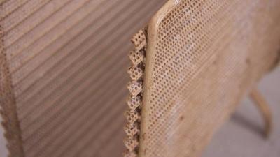 Mathieu Mat got Mathieu Mat got Folded Magazine Stand