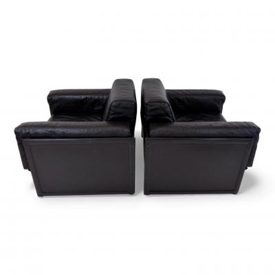 Matteo Grassi Matteo Grassi Korium KM 3 1 set of 2 leather club chairs by Tito Agnoli 1980