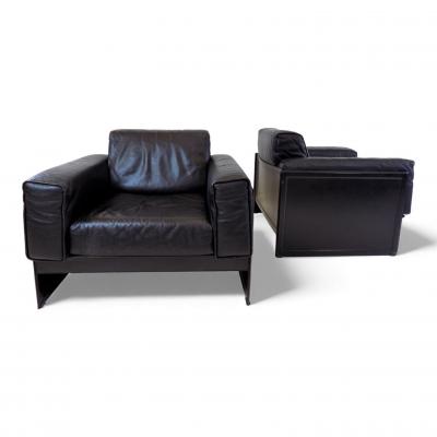 Matteo Grassi Matteo Grassi Korium KM 3 1 set of 2 leather club chairs by Tito Agnoli 1980