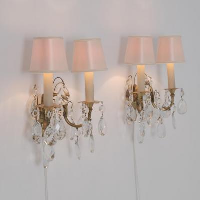 Mauri Almari Pair of Vintage Classic Crystal Wall Lamps K8 14 Mauri Almari Idman 1950s