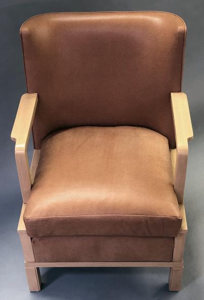 Maurice Jallot Stylish Pair of French 1940s Sycamore Marquetry Open Armchairs