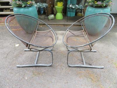 Maurizio Tempestini Lovely Pair of Maurizio Tempestini for Salterini Circular Radar Saucer Chairs