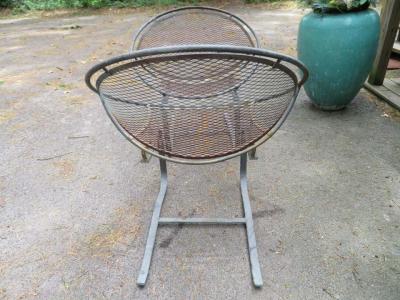 Maurizio Tempestini Lovely Pair of Maurizio Tempestini for Salterini Circular Radar Saucer Chairs