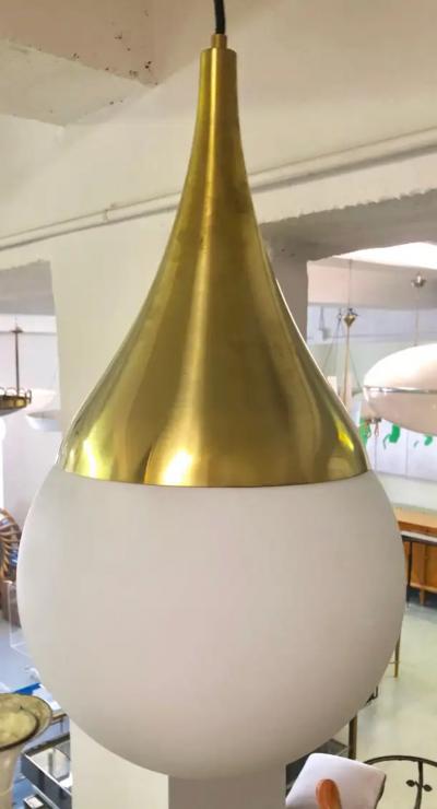 Max Ingrand 2 Italian Mid Century Brass Opaline Glass Pendants Max Ingrand Fontana Arte
