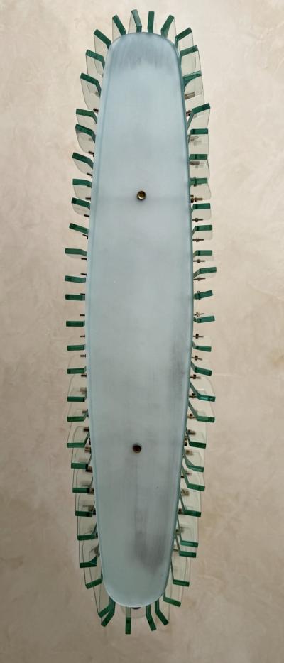 Max Ingrand Grand and Rare Linear Glass and Brass Chandelier by Max Ingrand for Fontana Arte