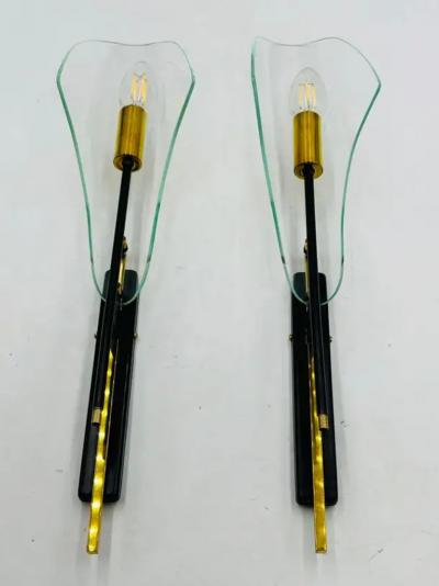 Max Ingrand Max Ingrand for Fontana Arte Glass Wall Sconces circa 1960