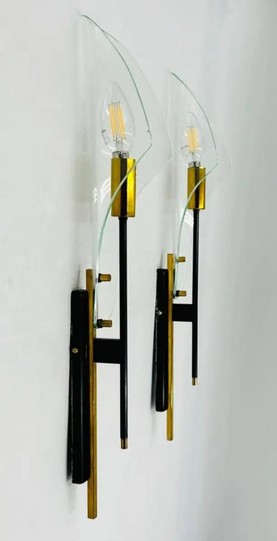 Max Ingrand Max Ingrand for Fontana Arte Glass Wall Sconces circa 1960