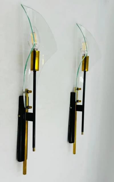 Max Ingrand Max Ingrand for Fontana Arte Glass Wall Sconces circa 1960