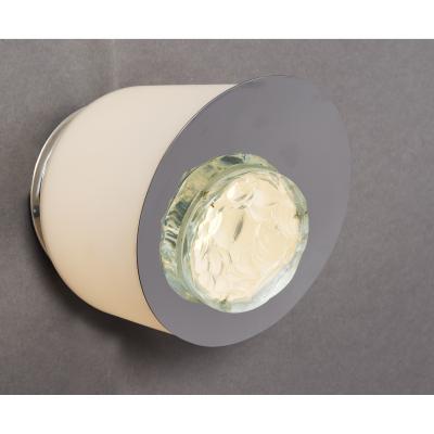 Max Ingrand Pair of Max Ingrand Chiseled Glass Sconces or Ceiling Lights Italy 1950s