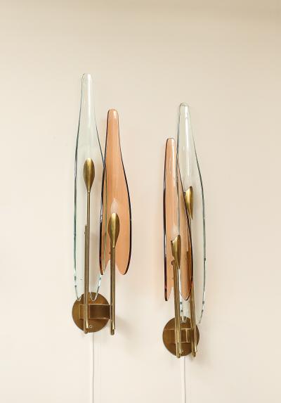 Max Ingrand Pair of Model 1461 Dahlia Wall Lights by Max Ingrand for Fontana Arte