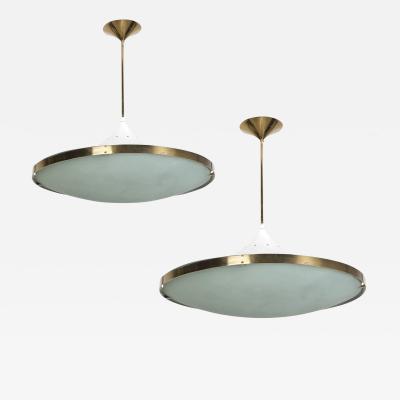 Max Ingrand Pair of ceiling lights model 2064