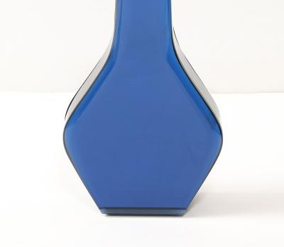 Max Ingrand Rare Colored Glass Vase Model No 2122 by Max Ingrand for Fontana Arte
