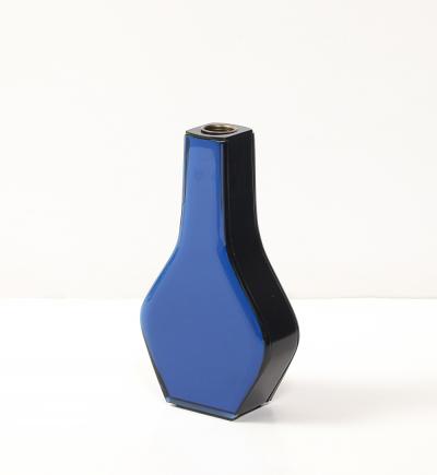 Max Ingrand Rare Colored Glass Vase Model No 2122 by Max Ingrand for Fontana Arte