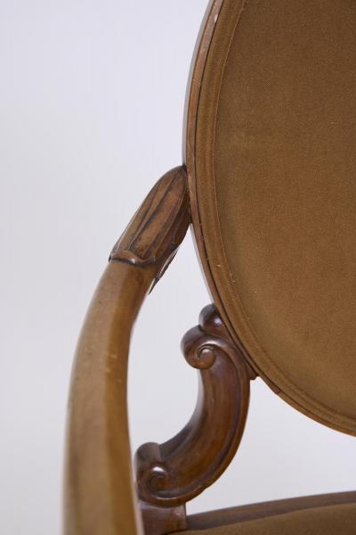 Medallion Armchair