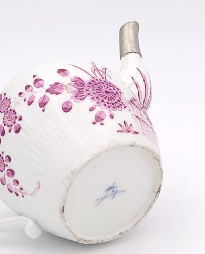 Meissen Tea Pot with Replaced Silver Spout Germany circa 1750