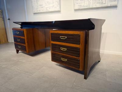 Melchiorre Bega Italian Modern Rosewood and Mahogany Desk 1950s Melchiorre Bega