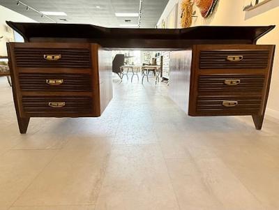 Melchiorre Bega Italian Modern Rosewood and Mahogany Desk 1950s Melchiorre Bega