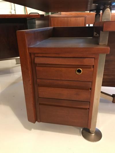 Melchiorre Bega Melchorre Bega desk