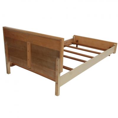 Merton Gershun American of Martinsville Merton Gershun Urban Suburban Bed