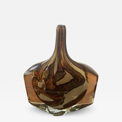 Michael Harris Vase 752591