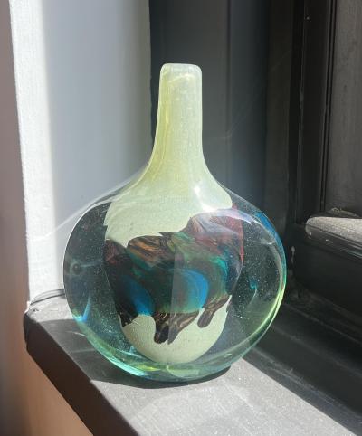 Michael Harris Vase 752597