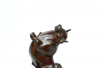 Michael Lantz Rare Bronze Sculpture of a Sitting Bull by American Sculptor Michael Lantz