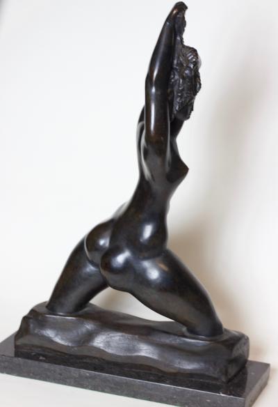 Michael Lanz Michael Lantz Bronze Female Sculpture org American