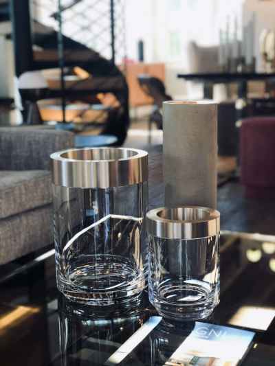 Michael Verheyden GULLRING MEDIUM CRYSTAL VASE IN BRONZE