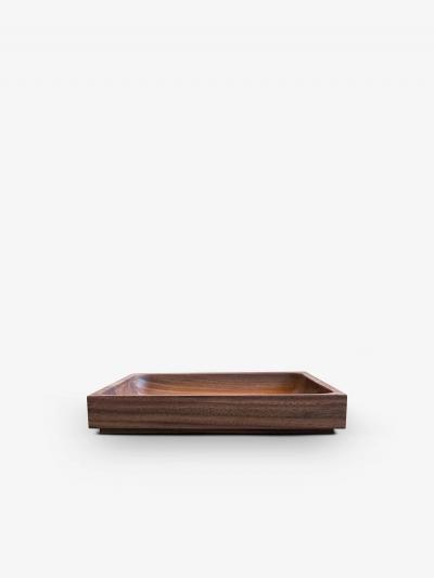 Michael Verheyden SOLID SQUARE TRAY SQUARE IN SOLID WALNUT