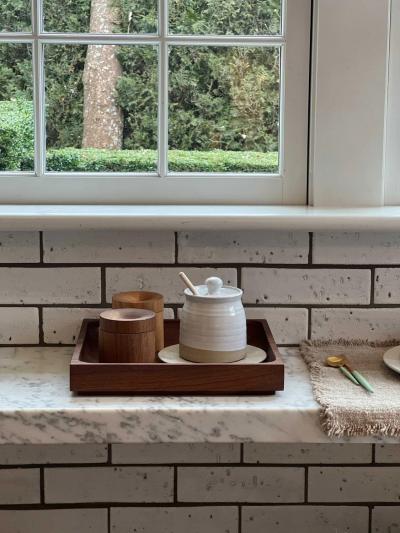 Michael Verheyden SOLID SQUARE TRAY SQUARE IN SOLID WALNUT