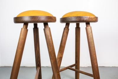 Micheal Rozell Pair of Michael Rozell Studio Bar Stools Figured Walnut and Leather