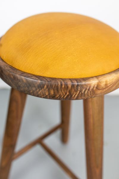 Micheal Rozell Pair of Michael Rozell Studio Bar Stools Figured Walnut and Leather