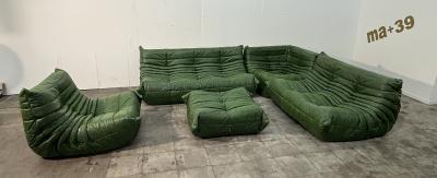 Michel Ducaroy 5 Piece Togo Sofa in Emerald Green Leather by Michel Ducaroy for Ligne Roset