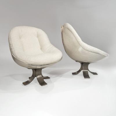 Michel Pigneres Rare pair of egg lounge chairs
