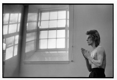 Mick Rock Bowie Praying