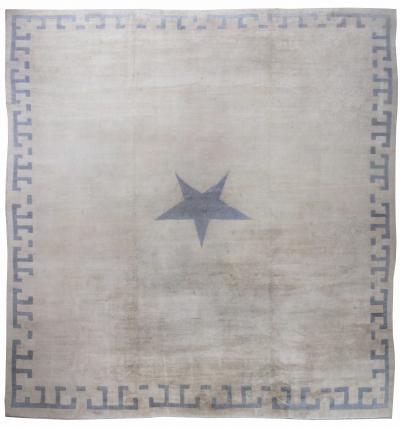 Mid 20th Century Art Deco Chinese Handwoven Wool Rug in Steel Gray Color