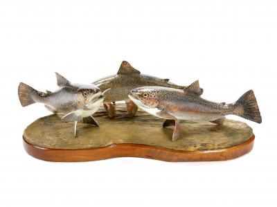 Mid 20th Century Art Deco Gilt Bronze Sculpture of Three Fish Gilt Splint