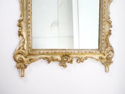 Mid 20th Century Italian Rococo Style Carved Giltwood Wall Mirror