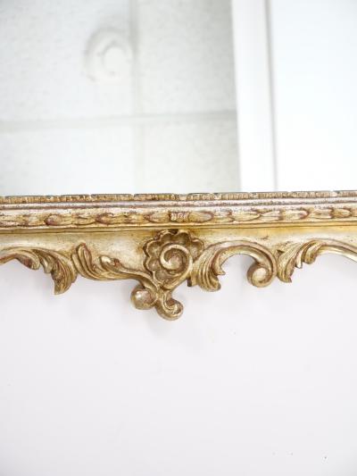 Mid 20th Century Italian Rococo Style Carved Giltwood Wall Mirror