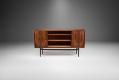 Mid Century Danish Cabinetmaker Sideboard Denmark 1960s
