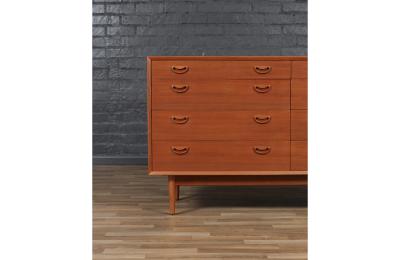 Mid Century Danish Modern Teak 8 Drawer Dresser